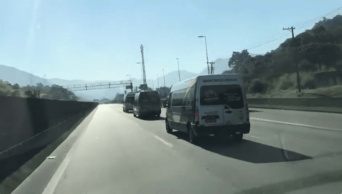 Vans GranPrime - Locação de Transporte